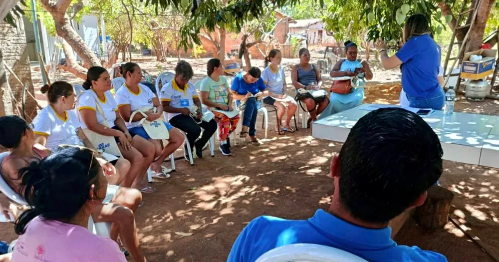 Comunidade de Ibotirama aprende novas formas de aproveitar a mandioca